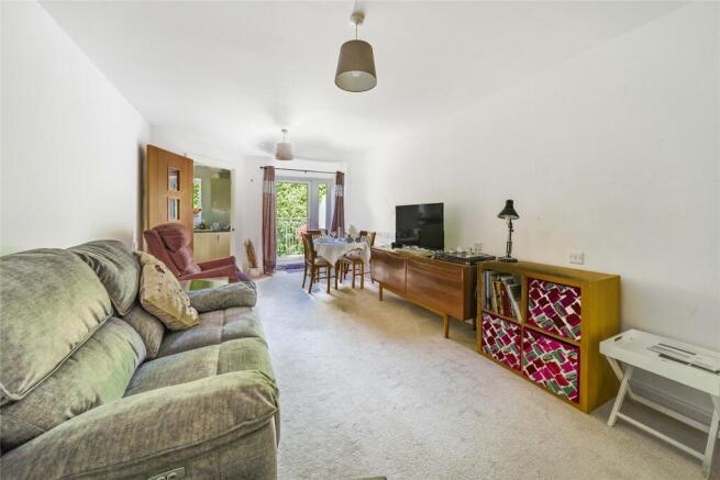 Sitting/Dining Room
