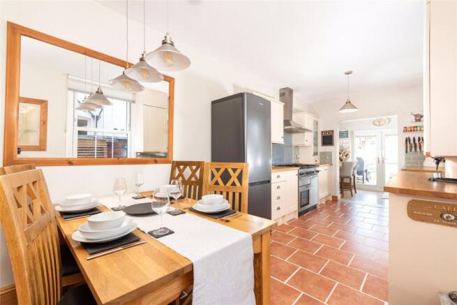 Kitchen/Breakfast