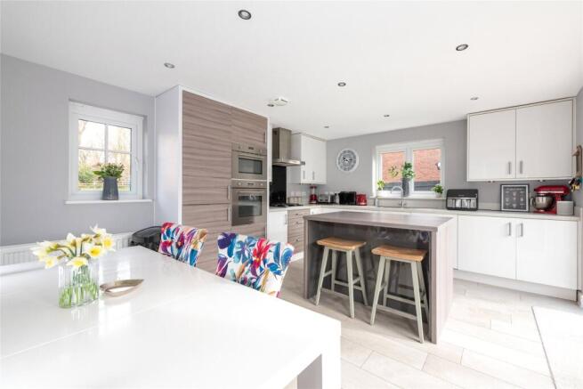 Kitchen/Breakfast