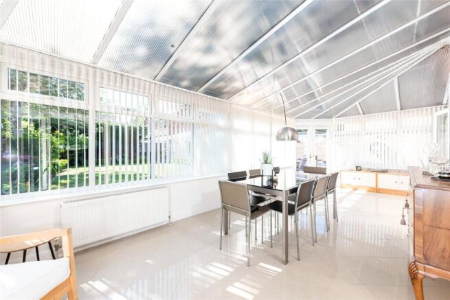 Conservatory/Dining