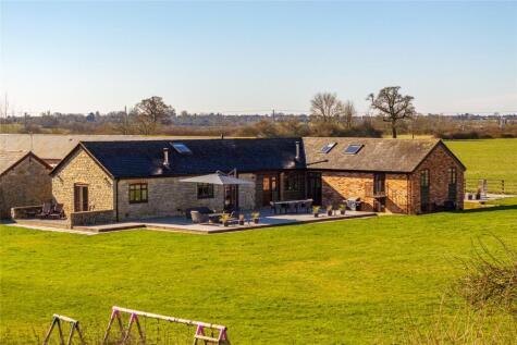 Littlewood View, Yew Tree Farm, Hanslope, Buckinghamshire, MK19