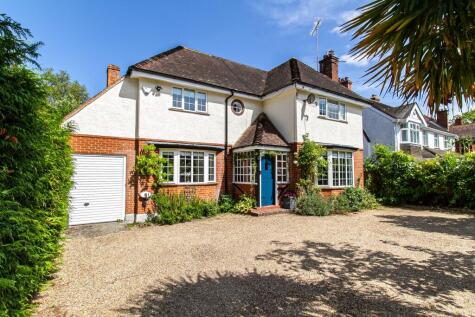 Kings Road, Fleet, GU51