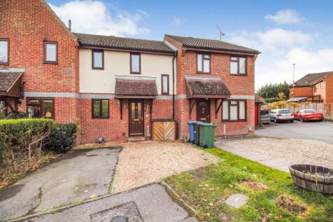 Colbred Corner, Fleet, GU51