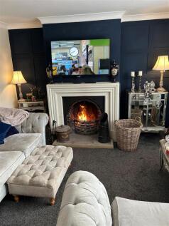 St. Marys Crescent, Whitby