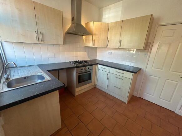 New Kitchen 1.jpg