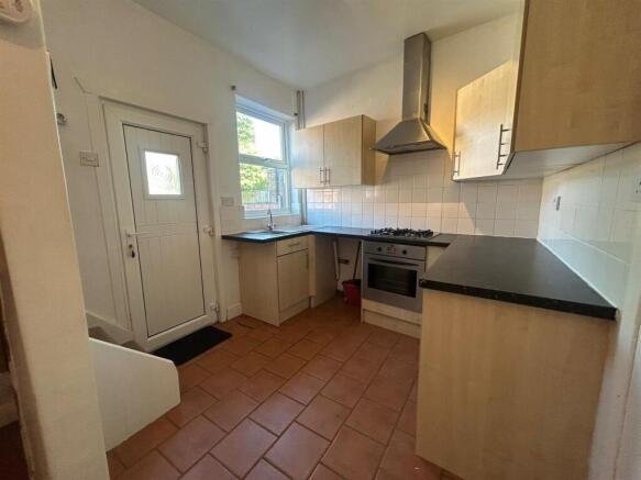 New Kitchen 2.jpg