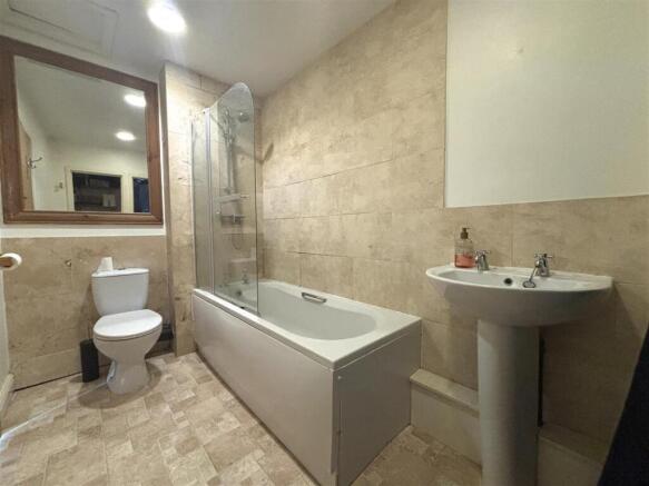 bath 1PH.jpg