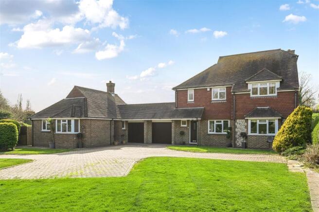 CONIFERS & ROSE COTTAGE - BN245NX (9).jpeg
