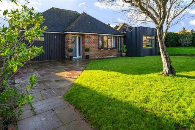 5 Eden drive tn39 (2).jpg