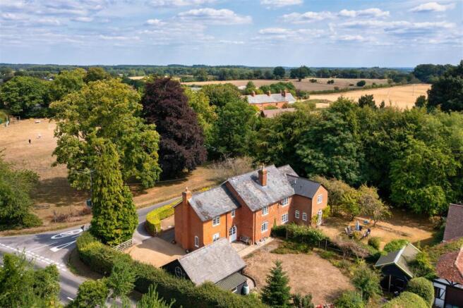 Beville Drone Shoot (14 of 27).jpg