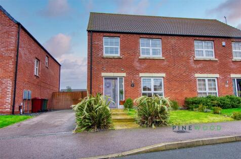 Wheatsheaf Way, Clowne, Chesterfield, Derbyshire, S43