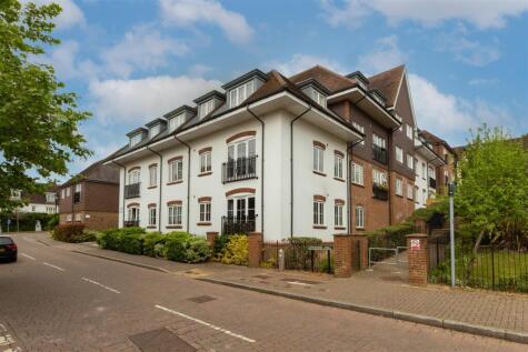 Middle Village, Bolnore Village, Haywards Heath