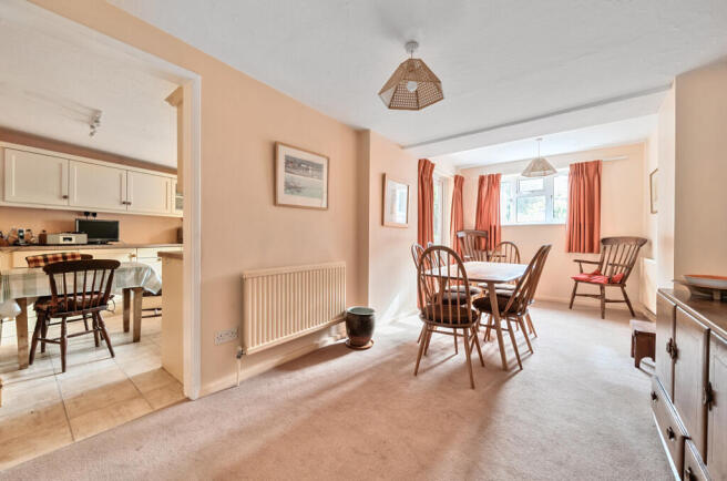 1316272-6-68644fd...