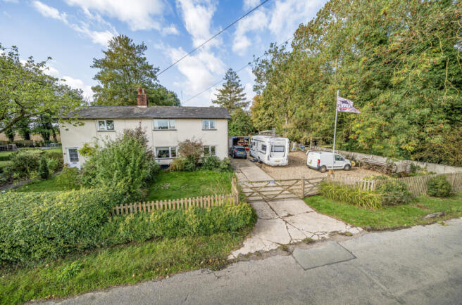 1353131-1-68c8336...