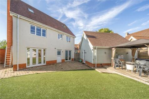 Selway Drive, Bury St. Edmunds, Suffolk, IP32