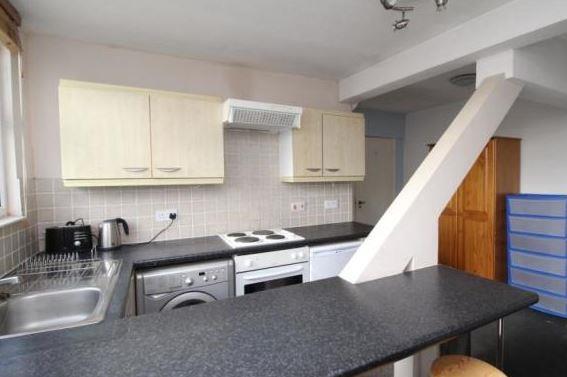 flat 5 12a vic 1.JPG