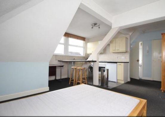 flat 5 12a vic 2.JPG