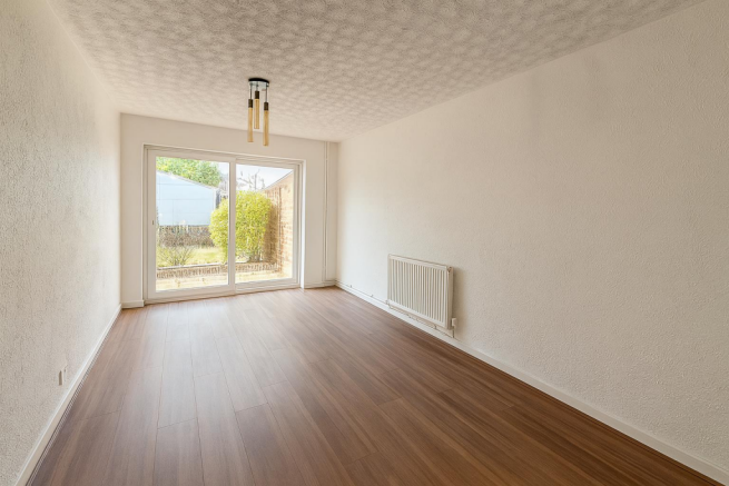 ChatGPT Image Nov 27, 2025, 05_58_15 PM.png