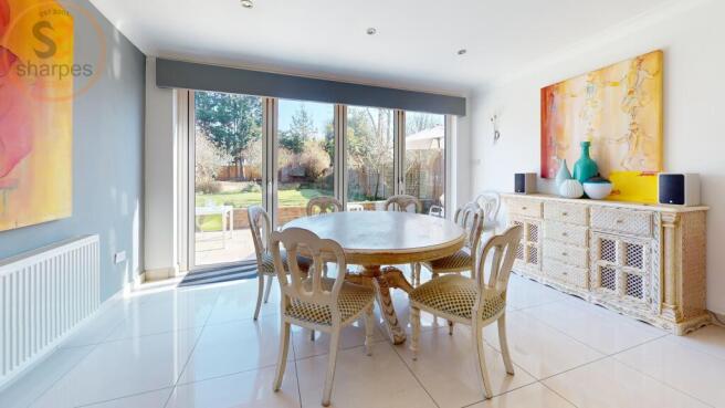 Dining-Room (1)