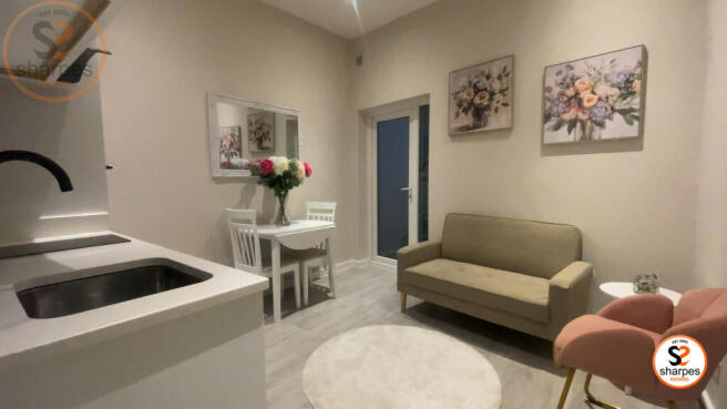 276 haydons road_20251014175347_Reception