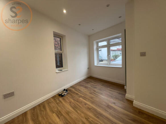 WhatsApp Image 2025-12-17 at 12.50.59 (5).jpeg