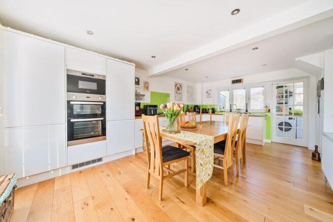 Kitchen/dining area