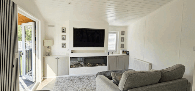 lounge.gif