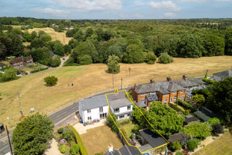 Commonside, Downley, High Wycombe, Buckinghamshire, HP13