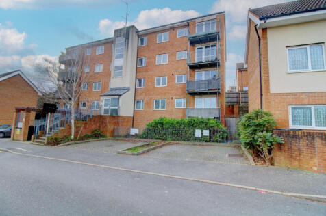 St. Hughs Avenue, High Wycombe, Buckinghamshire, HP13