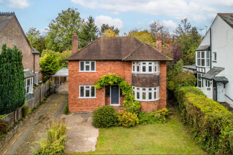 Amersham Road, High Wycombe, Buckinghamshire, HP13