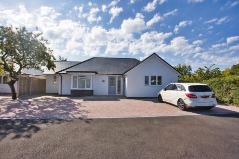 Bewsbury Crescent, Whitfield, CT16