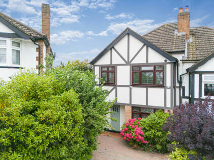 Buckhurst Hill - 3 bedroom semi-detached house for sale