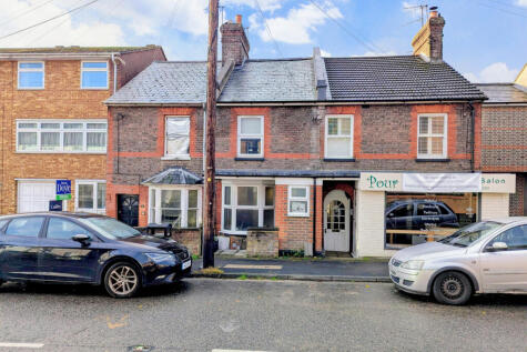 St Johns Road, Boxmoor, HP1