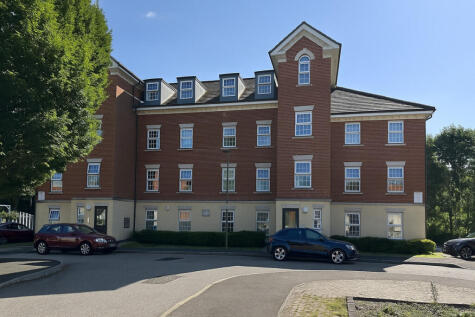 Riverside Bittern Close, Hemel Hempstead, HP3