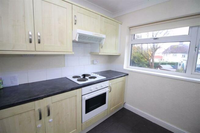 2 Bedroom Flat To Rent In Fairwood Road Cardiff Cardiff Cf5