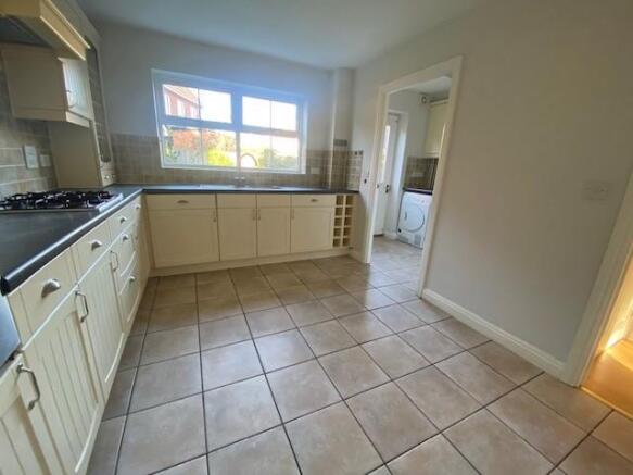 11 West Tisted Kitchen 2.jpg