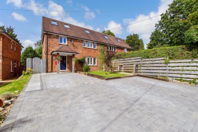 Driveway / Parking