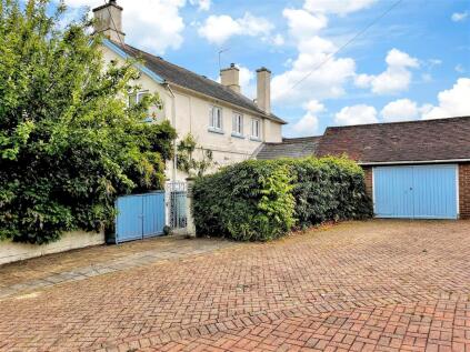 London Road, Ashington, West Sussex