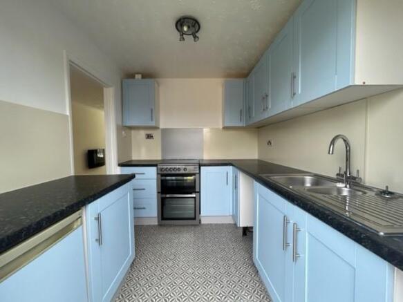 Kitchen ..jpg