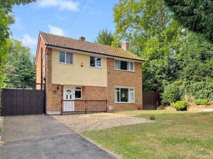 The Street, Kennington, Ashford TN24