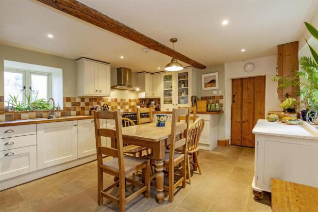 Kitchen-2.jpg