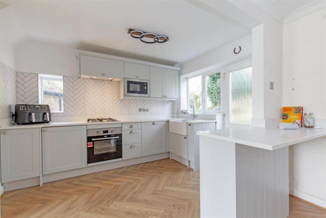 Kitchen-2.jpg