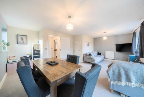 Hoopers Walk, Longwell Green, Bristol, Gloucestershire, BS30