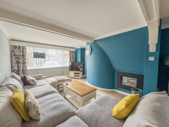 lounge main