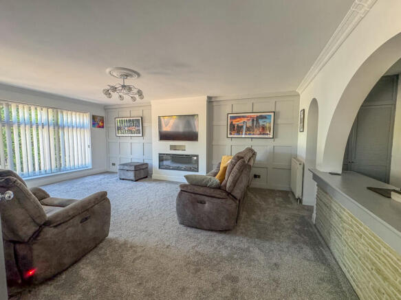 lounge 1