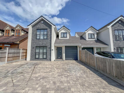 Hamilton Gardens, Hockley, SS5 5