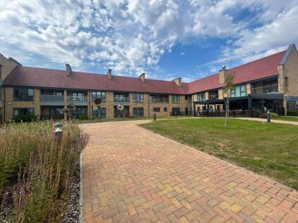 Chamomile Gardens, Biggleswade, SG18