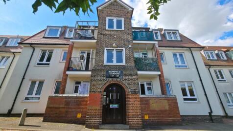 Barnfield Gardens, Plumstead, SE18