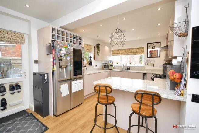 Kitchen/ breakfast room