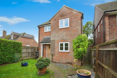 The Avenue, Princes Risborough